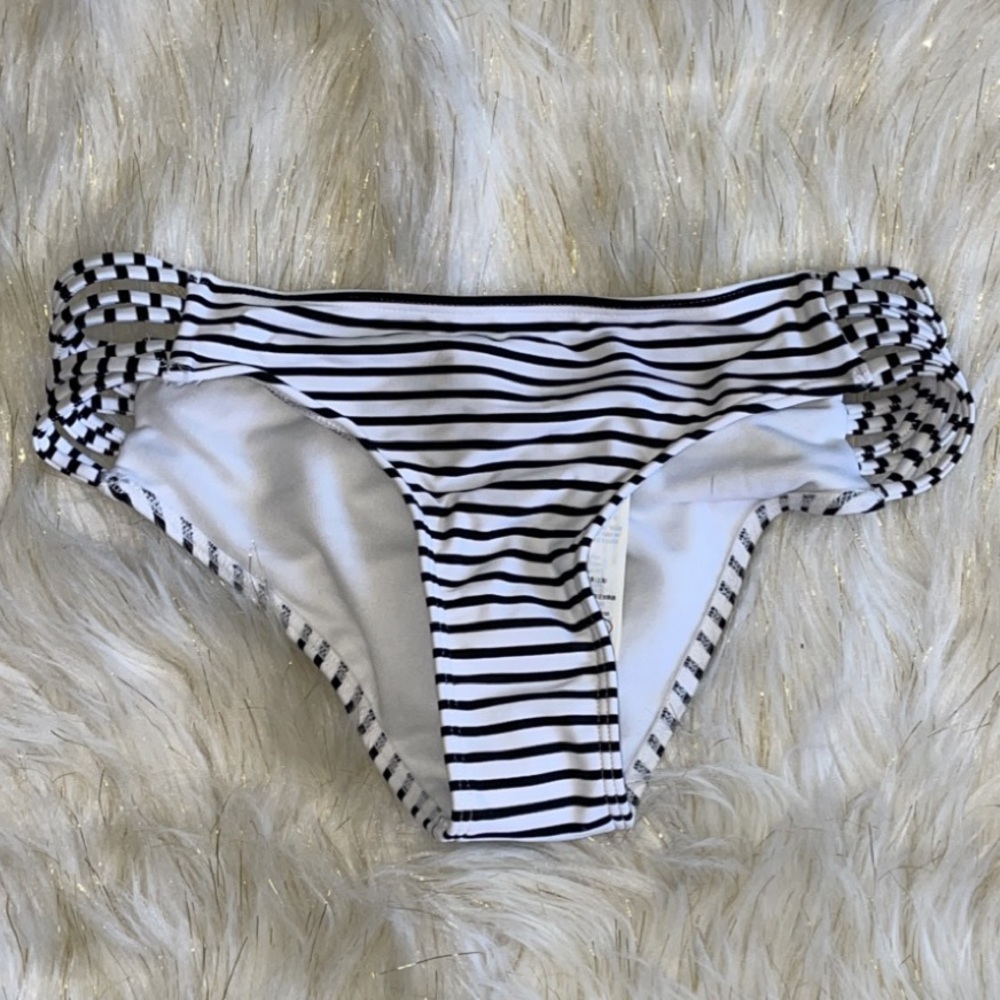 Hollister Swim Bottoms. Brand new!